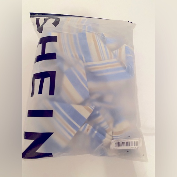 NWT Striped Bralette Top and Short Set - Picture 6 of 9